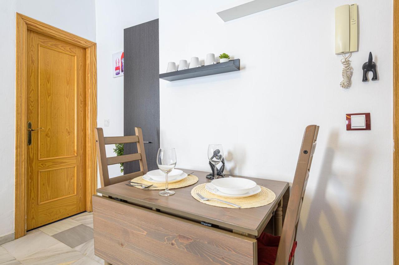 Wintowinrentals Coqueto Apartamento En El Centro De Malaga Exterior photo